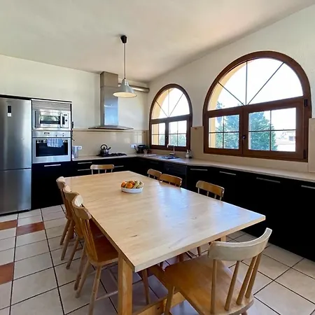 Ampuriahome Hosting 15, Pool & Mooring Villa Ampuriabrava