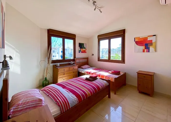 فيلة Ampuriahome Hosting 15, Pool & Mooring إمبوريابرافا